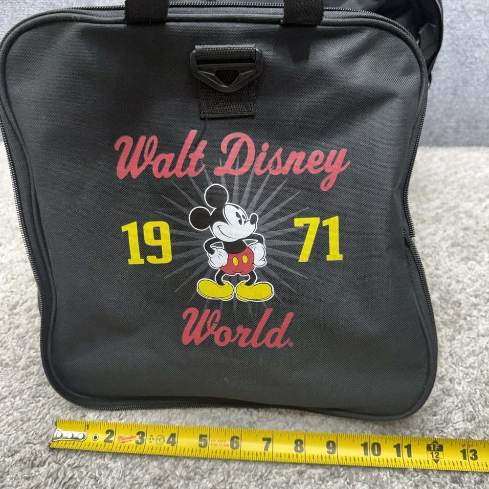 Walt Disney World‎ 1971 Mickey Mouse Black Duffel Bag Gym Tote Collapsible